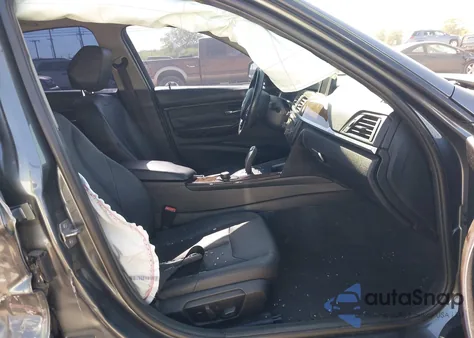 2015 BMW 328I z USA, uszkodzony, nr VIN WBA3A5G57FNS83515